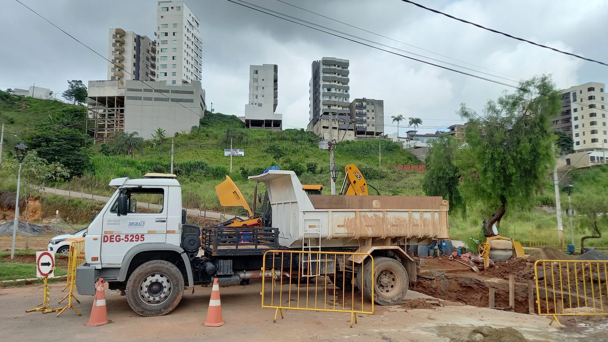 Prefeitura de João Monlevade faz obra na Castelo Branco para