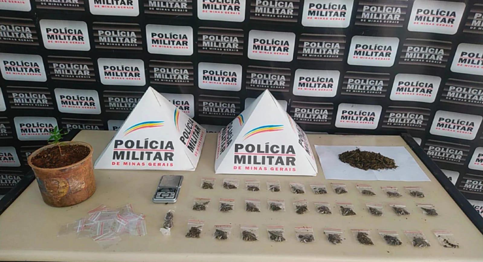 João Monlevade – Policiais Militares apreendem envolvidos com tráfico de drogas.