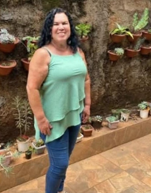 Nota de falecimento de Nívia de Lourdes Vieira